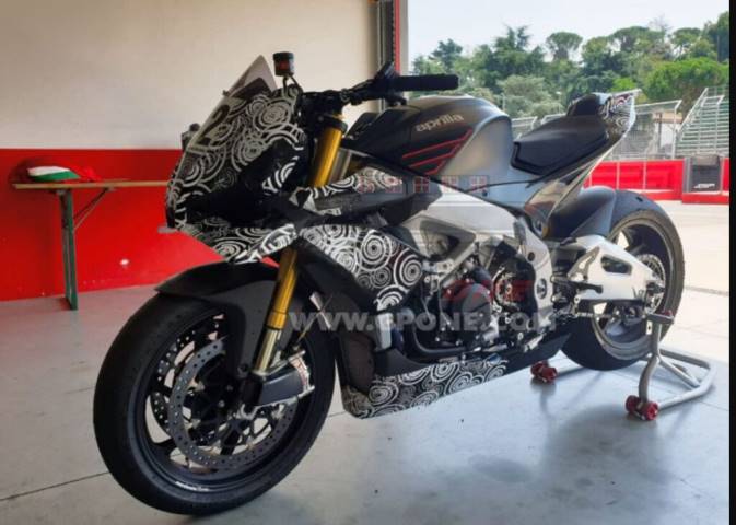 Nueva Aprilia Tuono V Con Aerodin Mica De Motogp Motosan