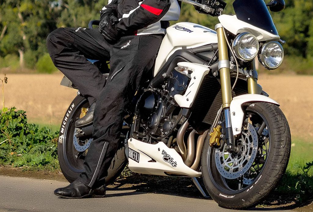▷¿Qué tipos de pantalones para motos hay?✓