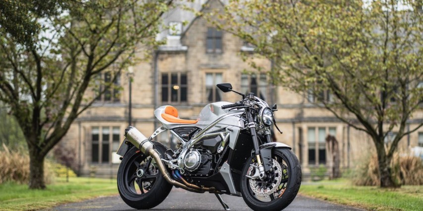 Nueva Norton V4CR: Una Brutal Naked Café Racer De 185 CV | MOTOSAN